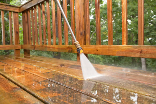 Best Pool Deck Cleaning  in Bernardsville, NJ